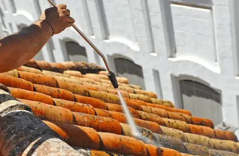 Nettoyage de toitures - Croth